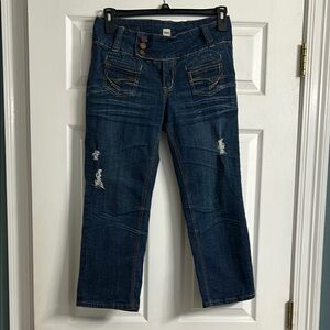H2j Denim Jean capris with Distressed Details Size11/12